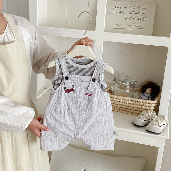 srtiped t-shirt and dungaree set
